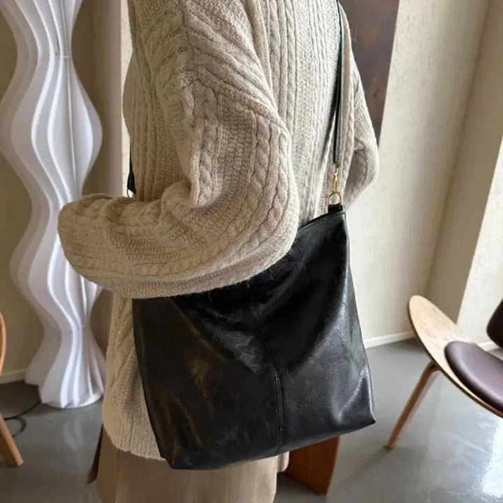 Chelsey™ | Die Vintage Schultertasche