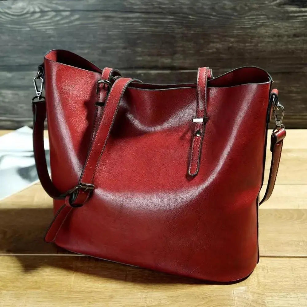 Nicole™ | Die Vintage-Schulterhandtasche
