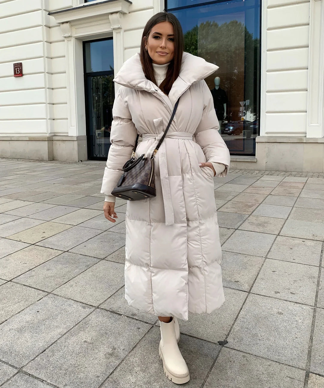 Dhalia™ | Lange Winterjacke mit Gürtel